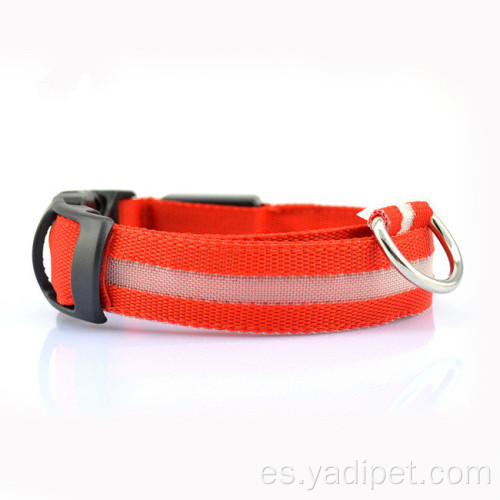 Collar led para perro con luz intermitente de nailon